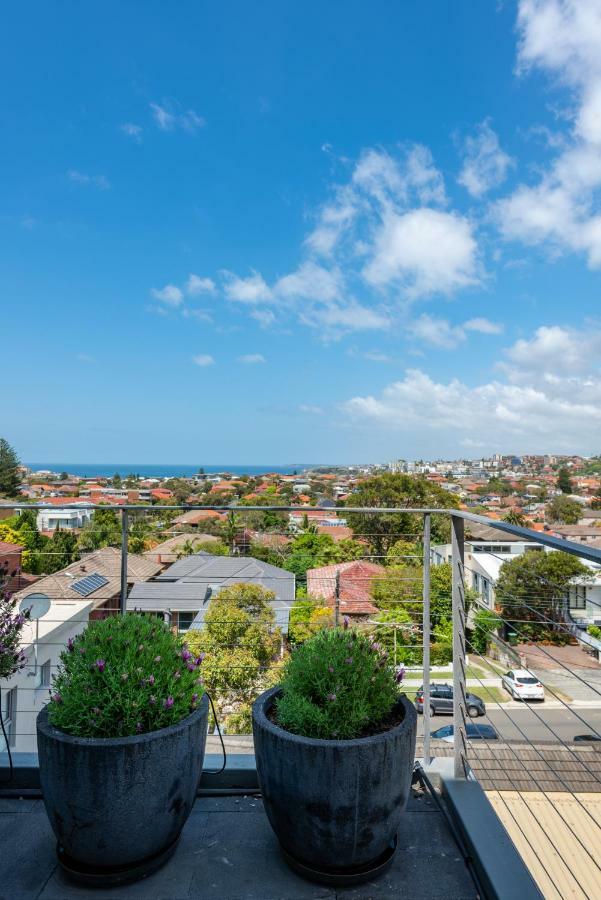 Appartamento Stunning Views To Beat Lockdown Blues Sydney Esterno foto
